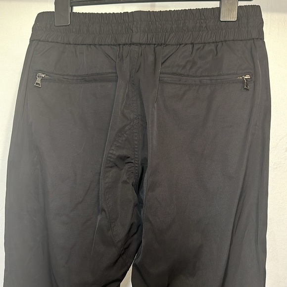 Men’s Vince Black Jogger Pants Rain Pants Size Medium - Picture 8 of 12